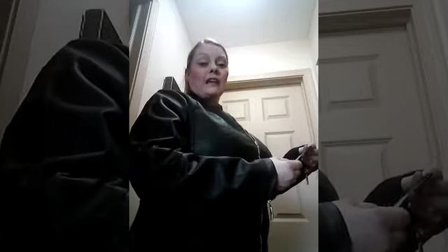 Sara from Life in the 419 Review of Lane Bryant Black Seamed Faux Leather Jacket смотреть онлайн