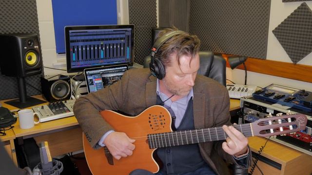 Godin Multiac Midi Guitar - Listen to what this guitar will allow me to do! #2 смотреть онлайн