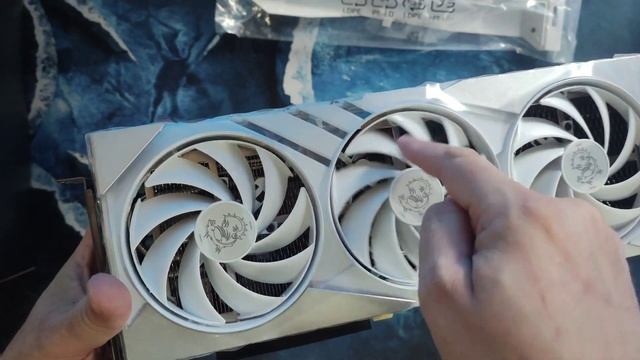 PLACA DE VIDEO BRANCA MSI GEFORCE RTX 4060 TI GAMING X SLIM WHITE, 16GB, GDDR6, 128-BIT смотреть онлайн