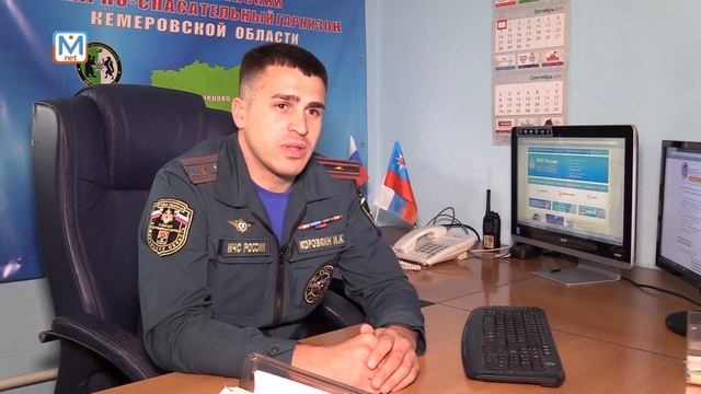 11 выездов пожарных за ночь: массовые поджоги мусорных баков смотреть онлайн