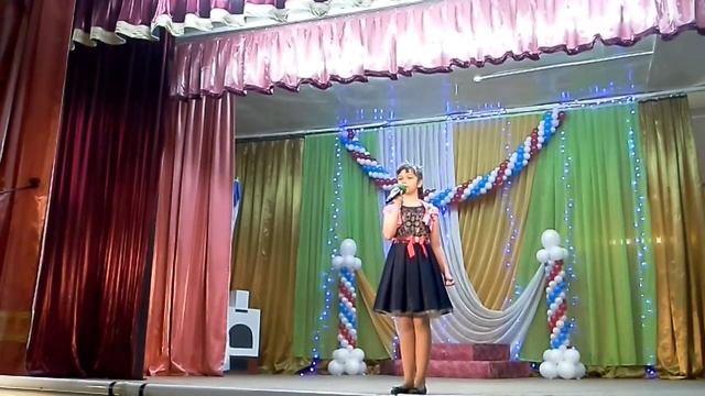 Лухская «Школьная весна -2016» - стихотворение - люблю я эту землю… смотреть онлайн