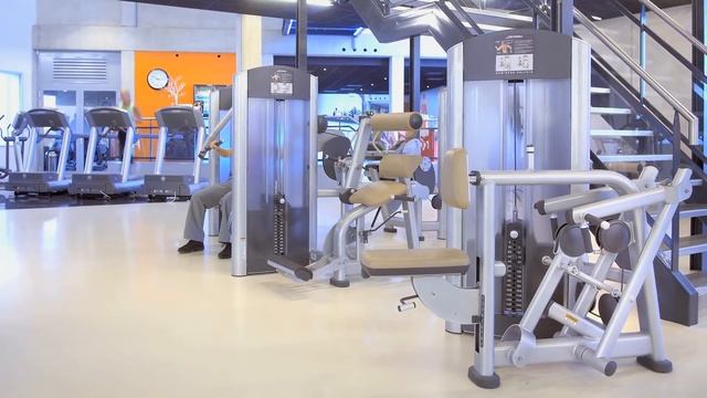 Life Fitness Signature Series Single Stations Overview смотреть онлайн