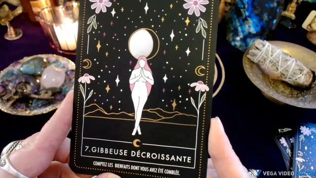 L'oracle Sorcière de la Lune - Moon Witch de Cosmic Valeria et Marie Noëlle Dumont смотреть онлайн