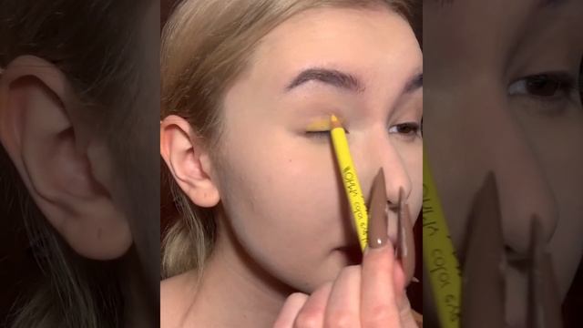 Jules makeup euphoria смотреть онлайн