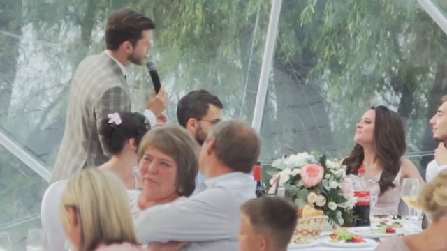 Лучший способ развлечь всех на свадьбе смотреть онлайн