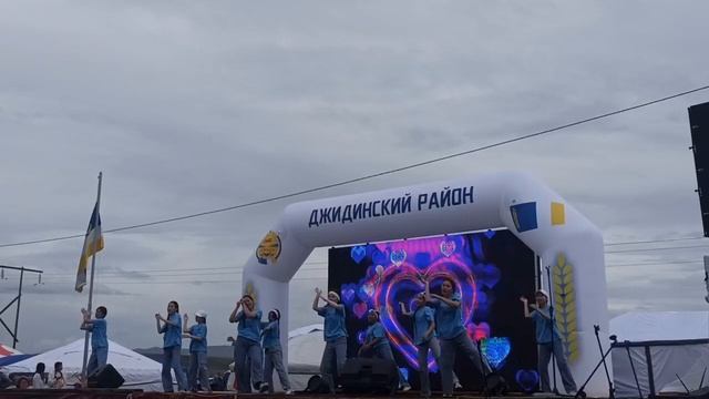 Уличный сборно-разборный светодиодный LED-экран для отдела Управления культуры с. Петропавловка смотреть онлайн