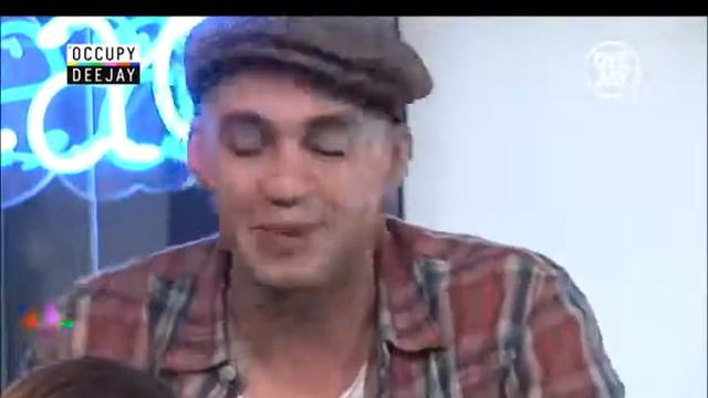 Occupy Deejay con Max Pezzali, Alessandro Stermy Avallone e il cast di CARM il musical смотреть онлайн