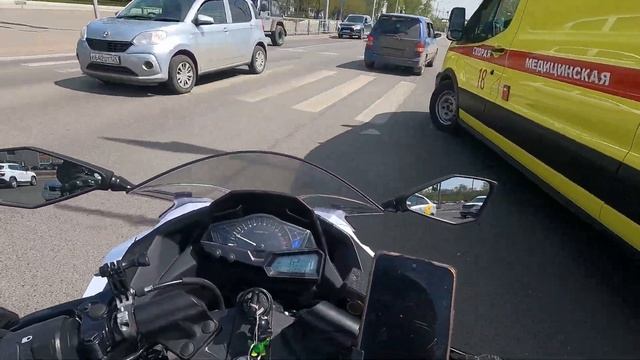 Разрушенный мост в Красноярске через Енисей. Остров Татышев. смотреть онлайн