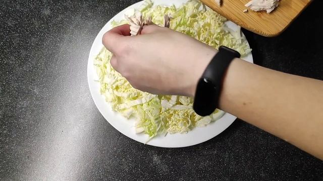 Белковый салат с куриной грудкой и пекинской капустой для похудения смотреть онлайн