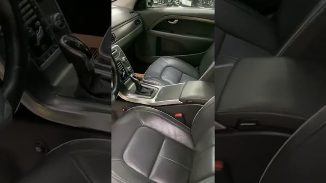 Автограф. Volvo XC70 D4 AWD Inscription, 2015 год.