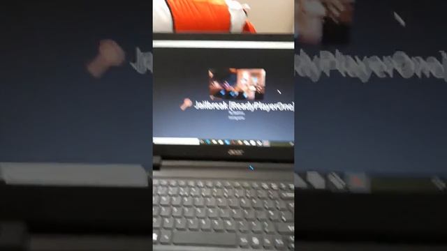 How to play Roblox with xbox one friends смотреть онлайн