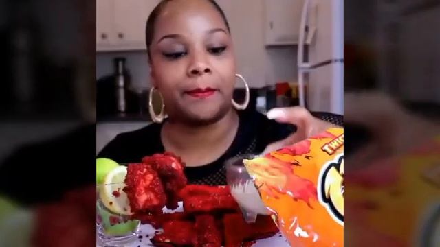 ASMR помадка, расческа, пена для бритья, смотреть онлайн