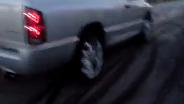 SRT 10 VIPER MONSTER PICKUP смотреть онлайн