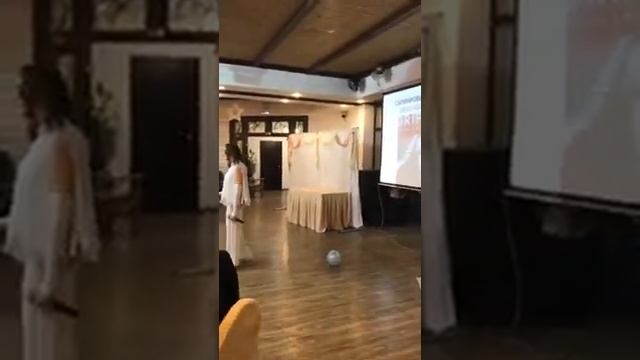 Нас бьют, мы летаем! А.Тютрина смотреть онлайн
