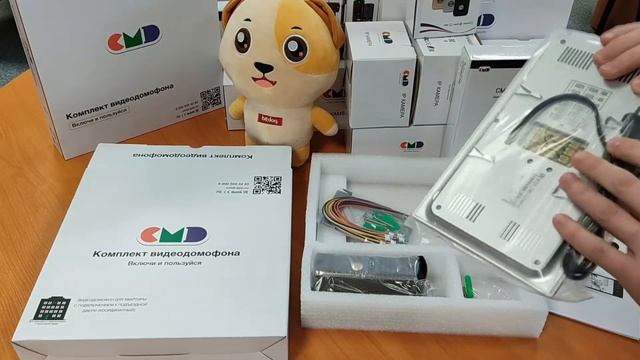 Распаковка комплекта видеодомофона CMD VD74MK-KIT смотреть онлайн