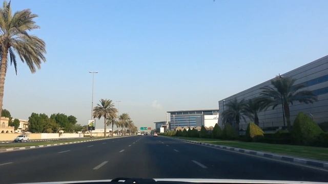 Dubai International Airport Terminal 2 UAE смотреть онлайн