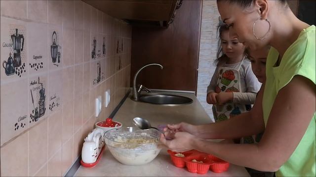 Творожные кексы с вишнёвым конфитюром УДАЧНЫЙ и ВКУСНЫЙ РЕЦЕПТ Замечательный результат смотреть онлайн