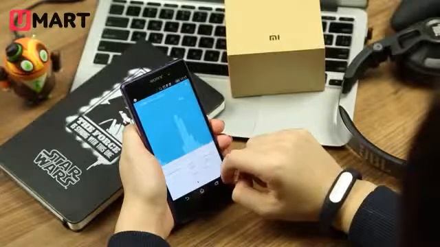 Фитнес браслет Xiaomi Mi Band смотреть онлайн