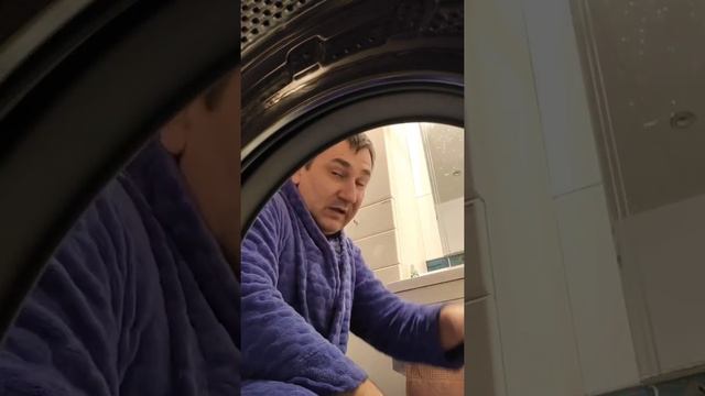 Женская истерика. С чем стирать носки смотреть онлайн