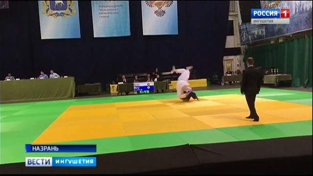 В Самарской области завершились соревнования по дзюдо на Кубок Губернатора смотреть онлайн
