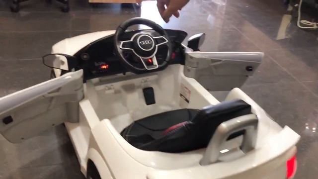 COCHE BATERÍA PARA NIÑOS AUDI TT RS 12V CON MANDO A DISTANCIA, BLANCO смотреть онлайн