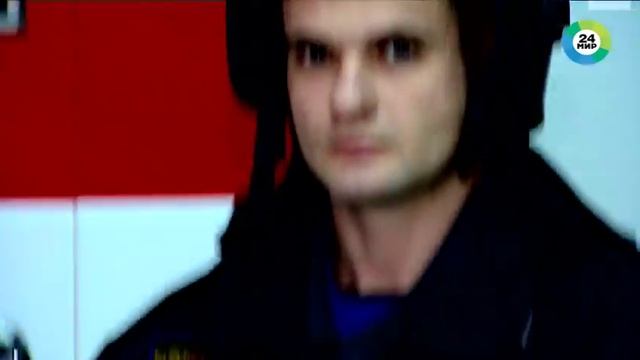 Встретилась с мистером Март и мистером Декабрь! смотреть онлайн