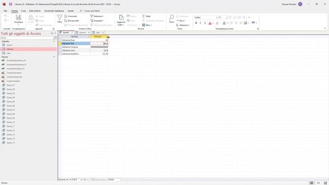 18 - SQL - Query 16 - SUBQUERY - SELECT TOP 1 смотреть онлайн