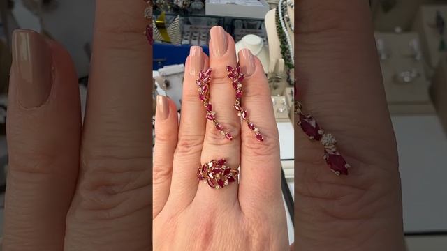 Золотиночка ТВ?Представляет☘️Бриллианты?Рубины?Танзанит?#ледисамоцвет #золотиночкатв #самоцветы смотреть онлайн