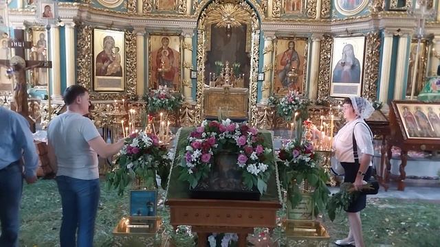 Всенощное бдение День Святой Троицы. Пятидесятница. смотреть онлайн