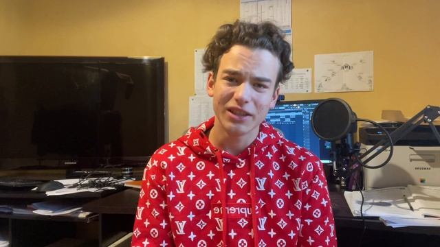 МОЖНО ЛИ ЗАПИСАТЬ РЭП НА IPHONE 15 PRO? IPHONE15 VS Студия??