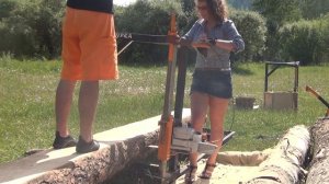 Пилорама в руках женщины, Пилорама своими руками.