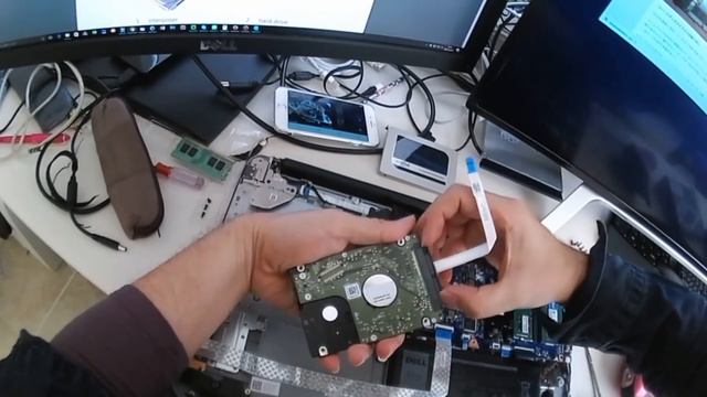 DELL Inspiron 17 5000 (5767) メモリ増設/SSD換装 смотреть онлайн