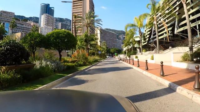 Mercedes-Benz CLS 450 4MATIC COUPE - the queen goes to Monaco! смотреть онлайн