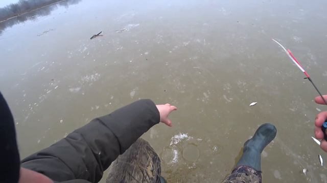 НОВОГОДНЯЯ РЫБАЛКА смотреть онлайн