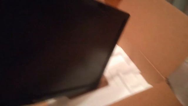 Распаковка - Телевизор LG 20MT48VF-PZ смотреть онлайн