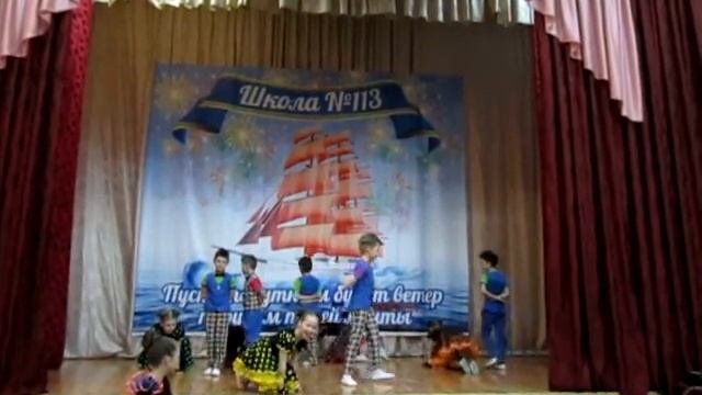 Спектакль театральной студии Забава школа 113 город Барнаул. "Цирк сеньора Макаролли" смотреть онлайн