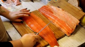 Форель - разделка, засолка. Делаем заготовки.