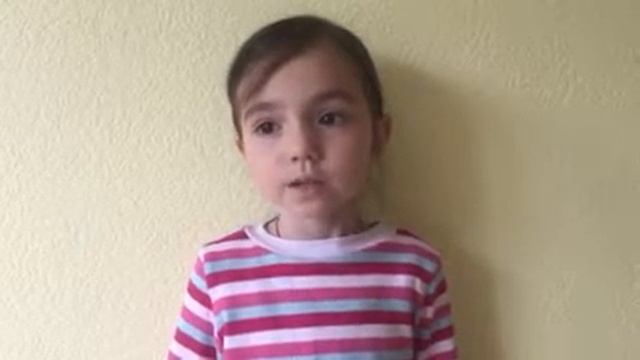 Страна читающая — Вероника читает произведение «Родник» И. А. Бунина смотреть онлайн