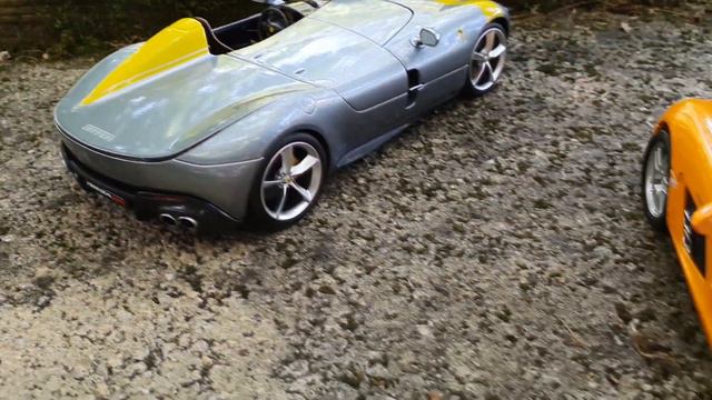 FERRARI MONZA SP1 vs SLR Stirling Moss 1/18 смотреть онлайн