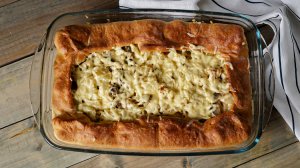 Слоеный Пирог С Курицей и Грибами! Вкусно и просто!