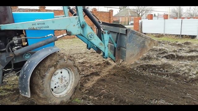 Культивирую под посев люцерны. Начало полевых работ. смотреть онлайн