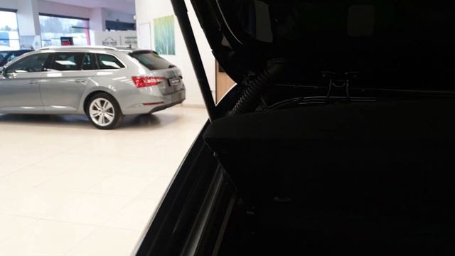 ** QUANTA ROBA CI STA** Nuova Skoda Fabia episodio 3 ** 380 litri di bagagliaio** смотреть онлайн