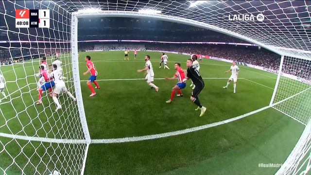 REAL MADRID 1 - 1 ATLÉTICO DE MADRID | RESUMEN LALIGA EA SPORTS смотреть онлайн