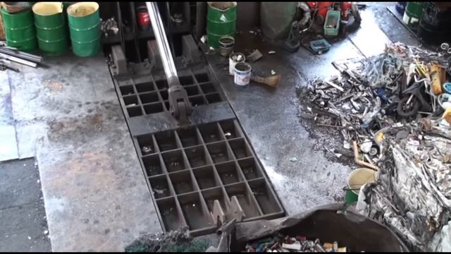 Пресс авто.Утилизация машин.Auto press смотреть онлайн