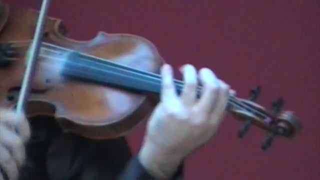 Isaac Albeniz: Asturias for solo violin-Mauro Tortorelli смотреть онлайн