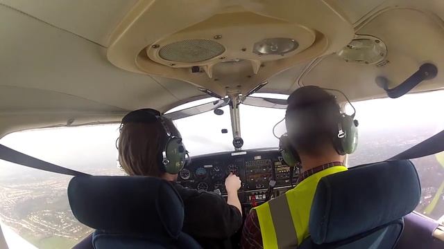 Circuit at Biggin Hill смотреть онлайн