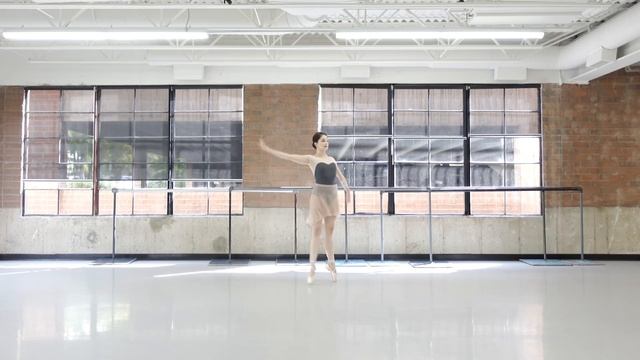 DISNEY Pointe Center (or Flat Shoes!) Intermediate Advanced Ballet Class | Kathryn Morgan смотреть онлайн