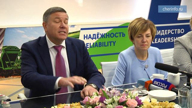 Олег Кувшинников о новых автобусах и втором мосте через Шексну смотреть онлайн