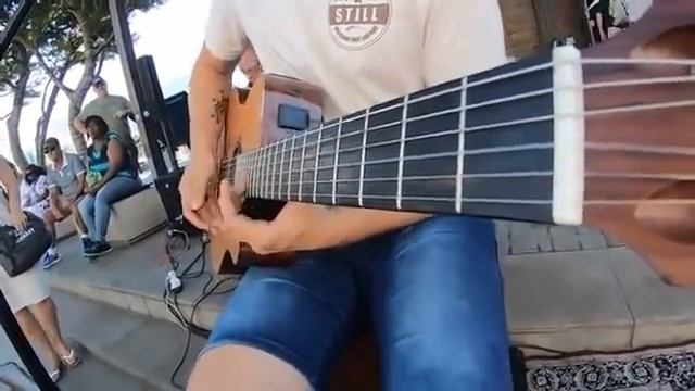 Уличный музыкант, аж мурашки по коже. Достоин уважения смотреть онлайн