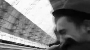 Жека и Эдисон||брось телефон, кто это в нем.